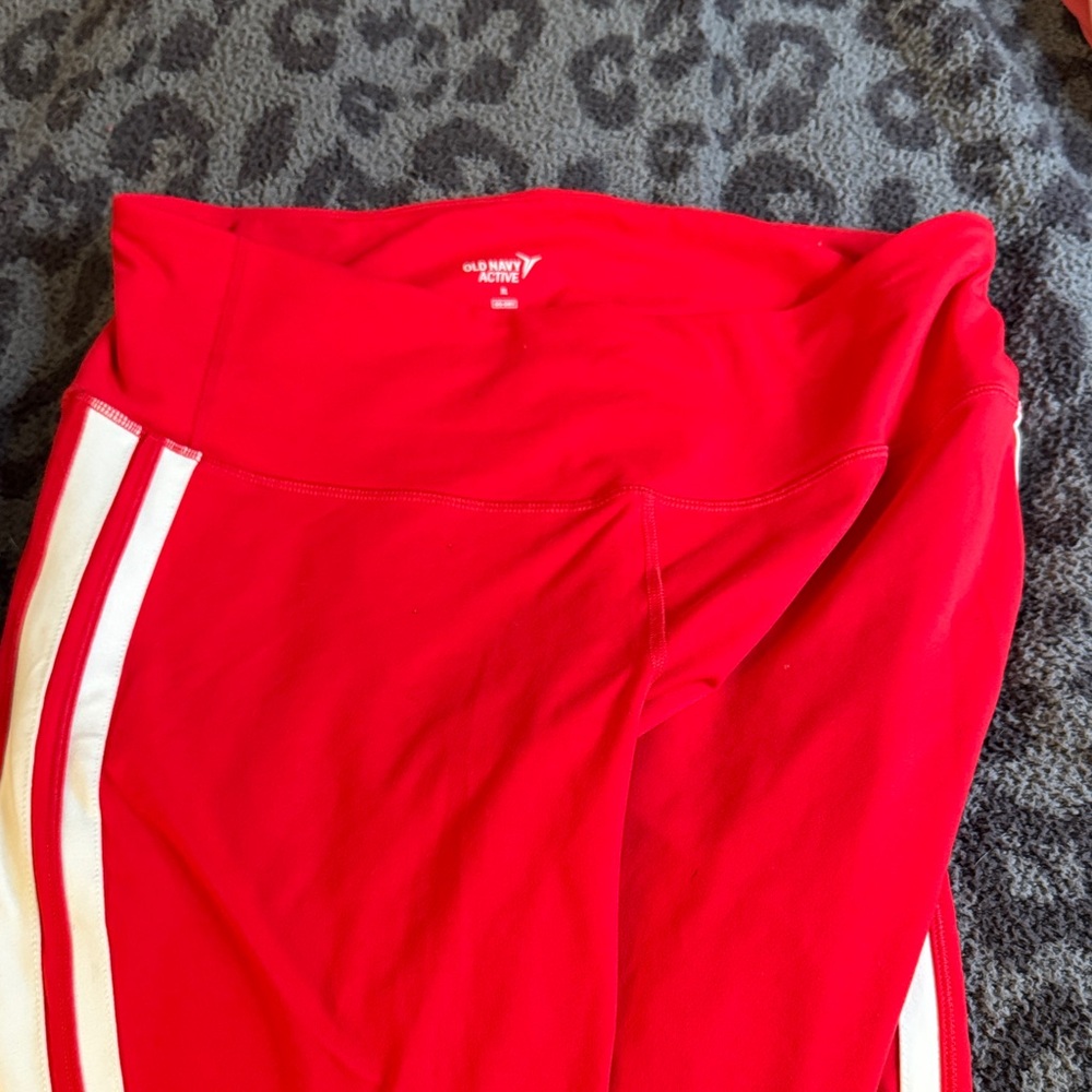 Old Navy Active Red Leggings with White Accents